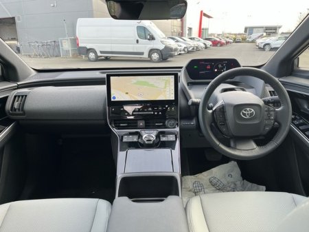 2025 Toyota bZ4X - thumbnail 9
