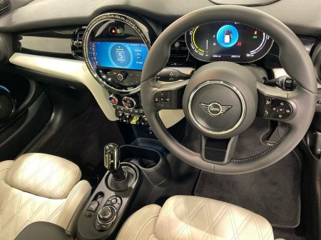 2023 MINI Hatch Electric Level 3 thumbnail