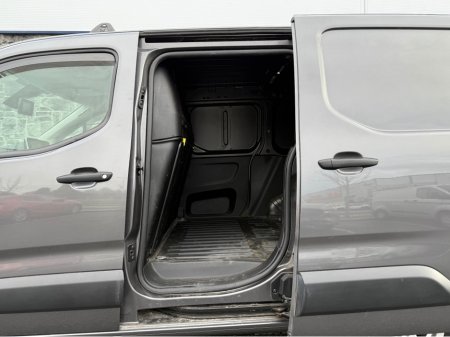 2019 Peugeot Partner PROF PLUS 1.6 HDI FSH €11,950 thumbnail