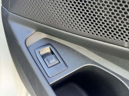 2019 BMW 3 Series - thumbnail 26