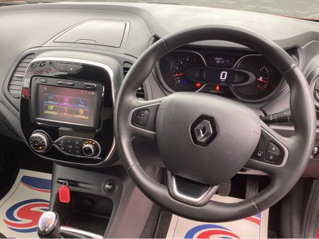 2019 Renault Captur ** SAT NAV €10,950 thumbnail