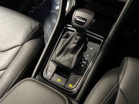 2023 Skoda Kodiaq Style 7 Seat DSG 2.0TDI 150BHP - Reversing Camera - Sat Nav - Climate Control - Front & Rear Heated Seats - Cruise Control - Apple CarPlay/Android Auto €45,950 thumbnail