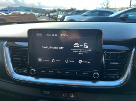2024 Kia Stonic K2 1.0 PETROL //REVERSE CAMERA//CARPLAY//KIA SERVICE HISTORY// €18,950 thumbnail