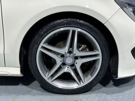 2016 Mercedes-Benz CLA Class AMG Line 200D €18,800 thumbnail