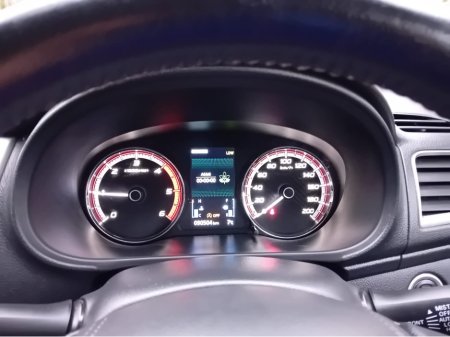 2019 Mitsubishi L200 " INTENSE " 6 SPEED 4DR 2.3 DID  4x4  6 SPEED @ REDDY2DRIVE LTD €25,000 thumbnail