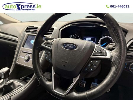 2017 Ford Mondeo - thumbnail 5