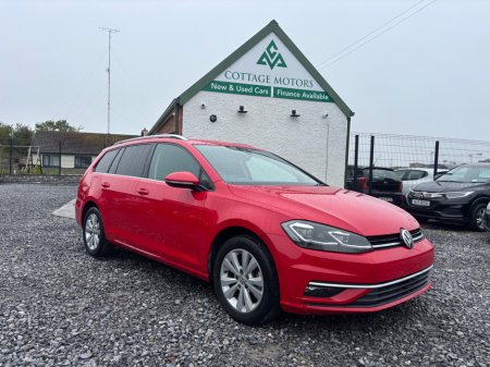 2018 Volkswagen Golf - view 2