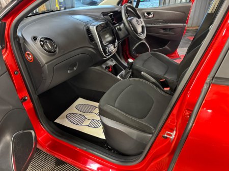 2019 Renault Captur - thumbnail 16