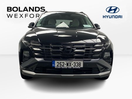2025 Hyundai Tucson Tucson FL 4WD Executive PLUS PHEV Auto €46,995 thumbnail