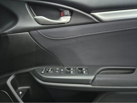 2020 Honda Civic - thumbnail 18