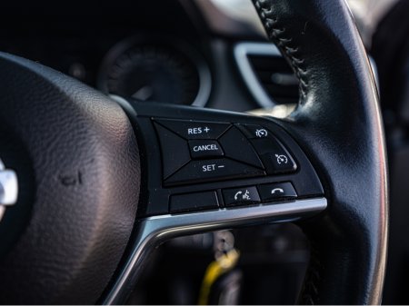 2018 Nissan Qashqai - thumbnail 23