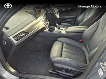 2024 BMW 5 Series M SPORT TOURING(ESTATE) 5DR AUTO €56,950 thumbnail