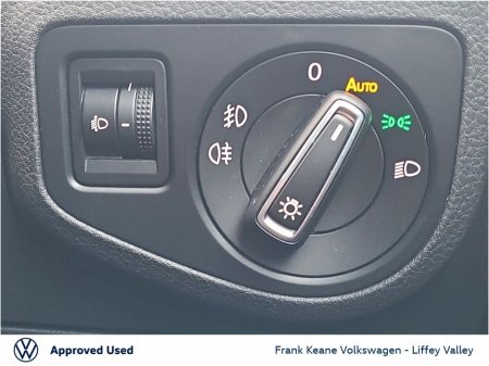 2016 Volkswagen Golf SV HIGHLINE 1.2 TSI 110BHP *TUNGSTEN SILVER METALLIC* *12 MONTHS FRANK KEANE WARRANTY* *FINANCE AVAILABLE* €13,995 thumbnail