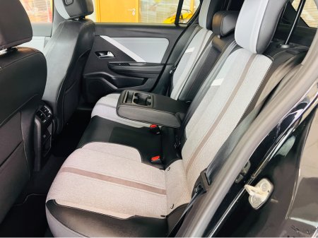 2023 Opel Astra - thumbnail 7