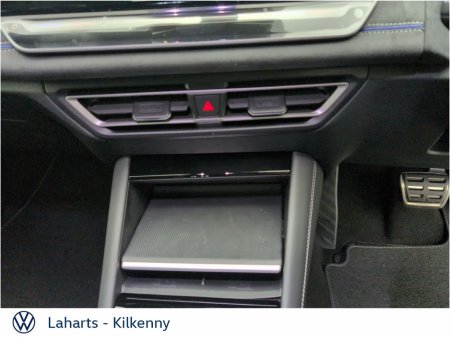 2026 Volkswagen Tiguan R-LINE 75 1.5TSI 204HP DSG PHEV 8952 €59,974 thumbnail