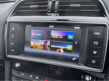 2016 Jaguar F-Pace - thumbnail 22