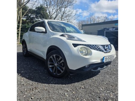 2015 Nissan Juke - view 2