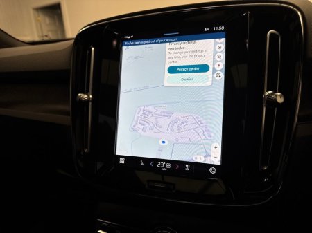 2023 Volvo XC40 - thumbnail 19