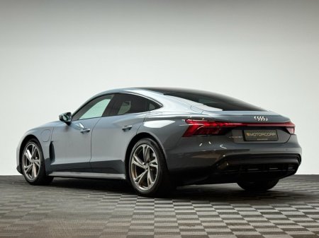 2024 Audi e-tron GT quattro - thumbnail 5