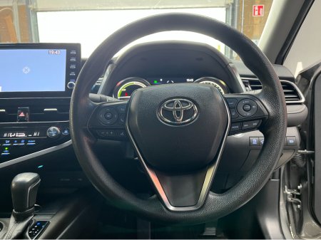 2022 Toyota Camry €29950 2022 TOYOTA CAMRY X 2.5 AUTOMATIC / CRUISE CONTROL / REVERSE CAMERA AND MORE €29,950 thumbnail