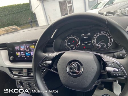 2023 Skoda Kamiq Ambition 1.0TSI 110HP €21,950 thumbnail