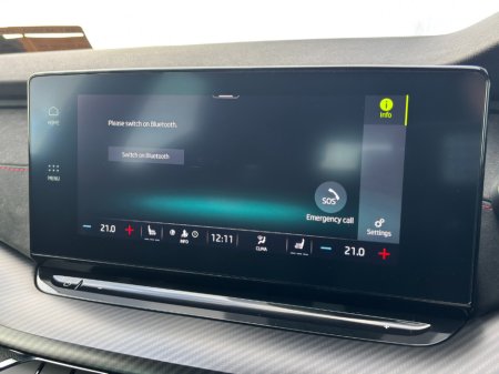 2022 Skoda Octavia vRS 2.0TDi DSG ESTATE 200HP €35,990 thumbnail