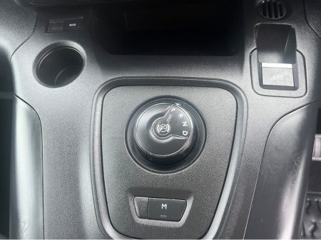 2023 Peugeot Rifter - thumbnail 17