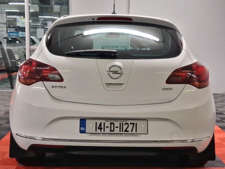 2014 Opel Astra - thumbnail 5