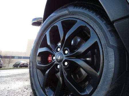 2020 Land Rover Discovery 2.0D SD4 240 PS 4WD Auto SE 7 Seat €34,950 thumbnail