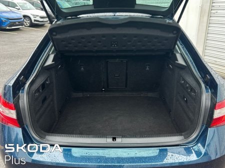 2023 Skoda Superb SUPERB AMB 2.0TDI 150HP €31,950 thumbnail