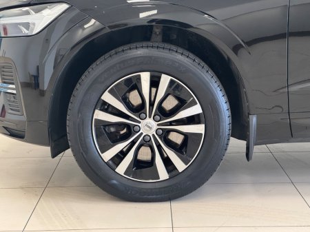 2022 Volvo XC60 - thumbnail 8