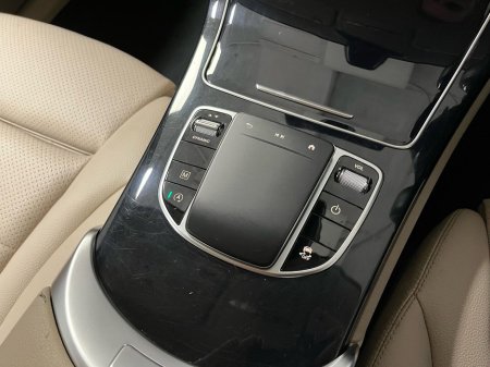 2021 Mercedes-Benz GLC Class 220d - Reversing Camera - Climate Control - Heated Seats - Auto Lights/Wipers - €48,950 or €49,900 with Supaguard Vehicle Protection & GAP Insurance €46,950 thumbnail