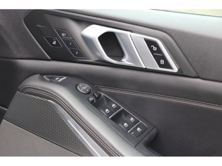 2019 BMW X5 - thumbnail 35