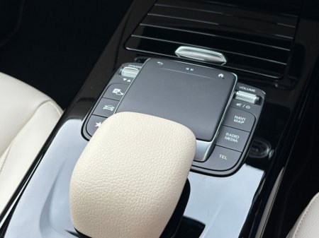 2022 Mercedes-Benz CLA Class 250e Coupe Progressive €27,995 thumbnail