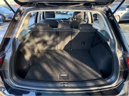 2017 Volkswagen Tiguan 2.0 D..PAN ROOF..FULL SERVICE HISTORY thumbnail