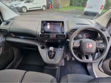 2026 Fiat Doblo Tecnico | 1.5 | LWB | 100hp €24,792