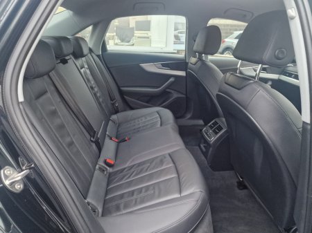 2022 Audi A4 Limousine 35 TDI 163HP S-T SE 4DR AUT €29,950 thumbnail