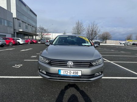 2017 Volkswagen Passat - thumbnail 10