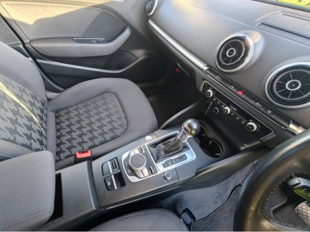 2016 Audi A3 DBA-8VCXSL 4DR AUTO €15,948 thumbnail