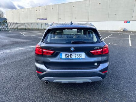 2016 BMW X1 - thumbnail 4