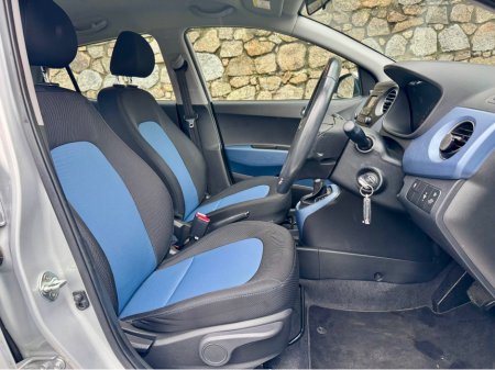 2019 Hyundai i10 DELUXE 4DR AUTO!!ONLY 11K MILES €14,950 thumbnail