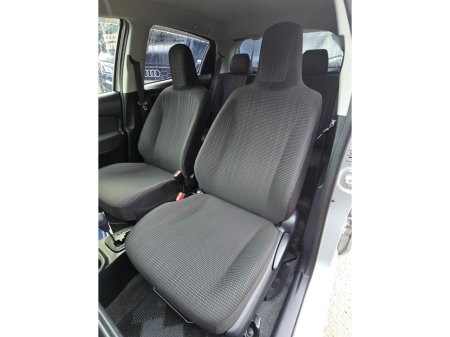 2014 Toyota Yaris KSP130 5DR AUTO VITZ LOW KM!IMMOBILIZER! €7,750 thumbnail