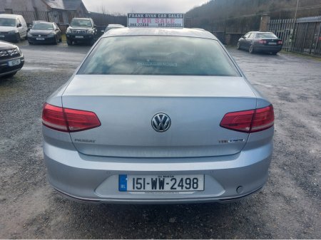 2015 Volkswagen Passat 1.6 TDI SE BLUEMOTION 120PS 4DR €12,000 thumbnail