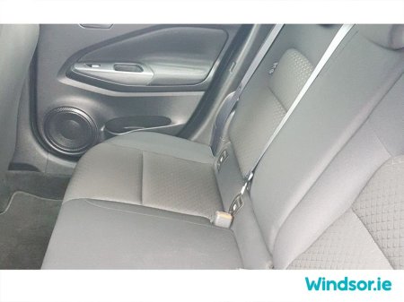 2020 Nissan Juke - thumbnail 8