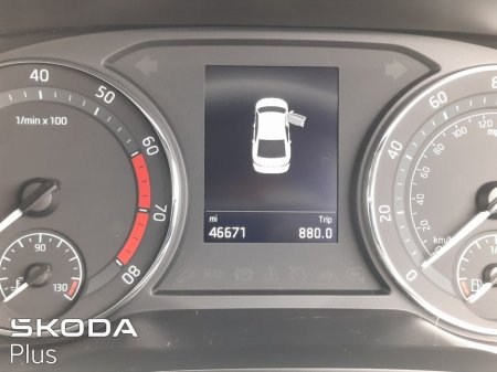 2023 Skoda Octavia - thumbnail 17