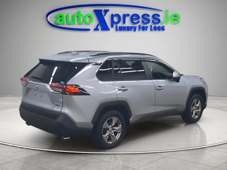 2023 Toyota Rav4 - thumbnail 10