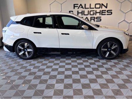 2023 BMW iX XDRIVE40 M SPORT 76KwH BATTERY // HIGH SPEC €49,950