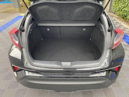 2019 Toyota C-HR - thumbnail 13