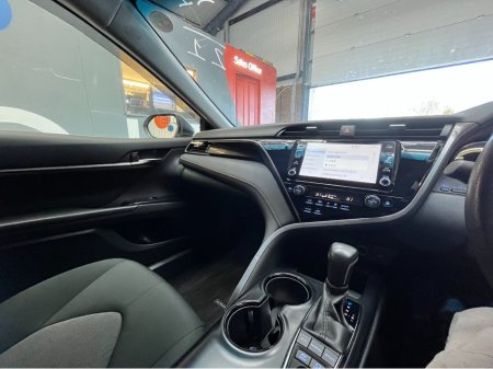 2021 Toyota Camry 2021 TOYOTA CAMRY X 2.5 AUTOMATIC / CRUISE CONTROL / REVERSE CAMERA thumbnail