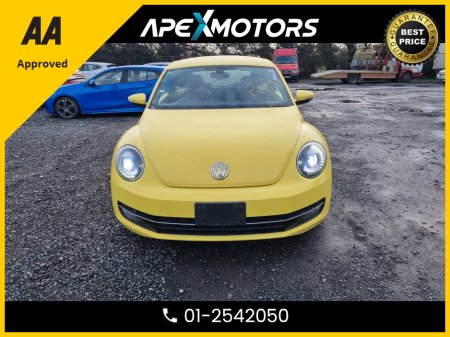 2014 Volkswagen Beetle - thumbnail 2